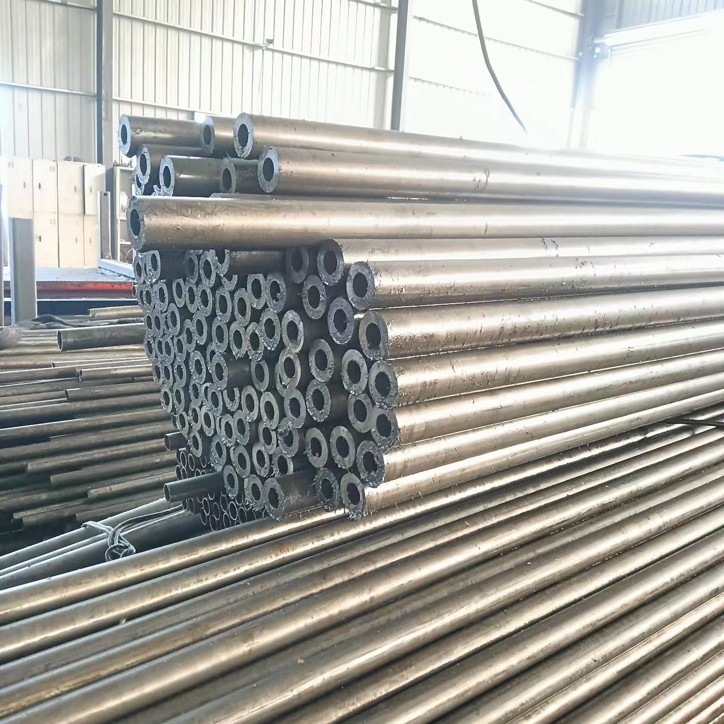 專(zhuān)業(yè)的鋼鐵經(jīng)營(yíng)模式